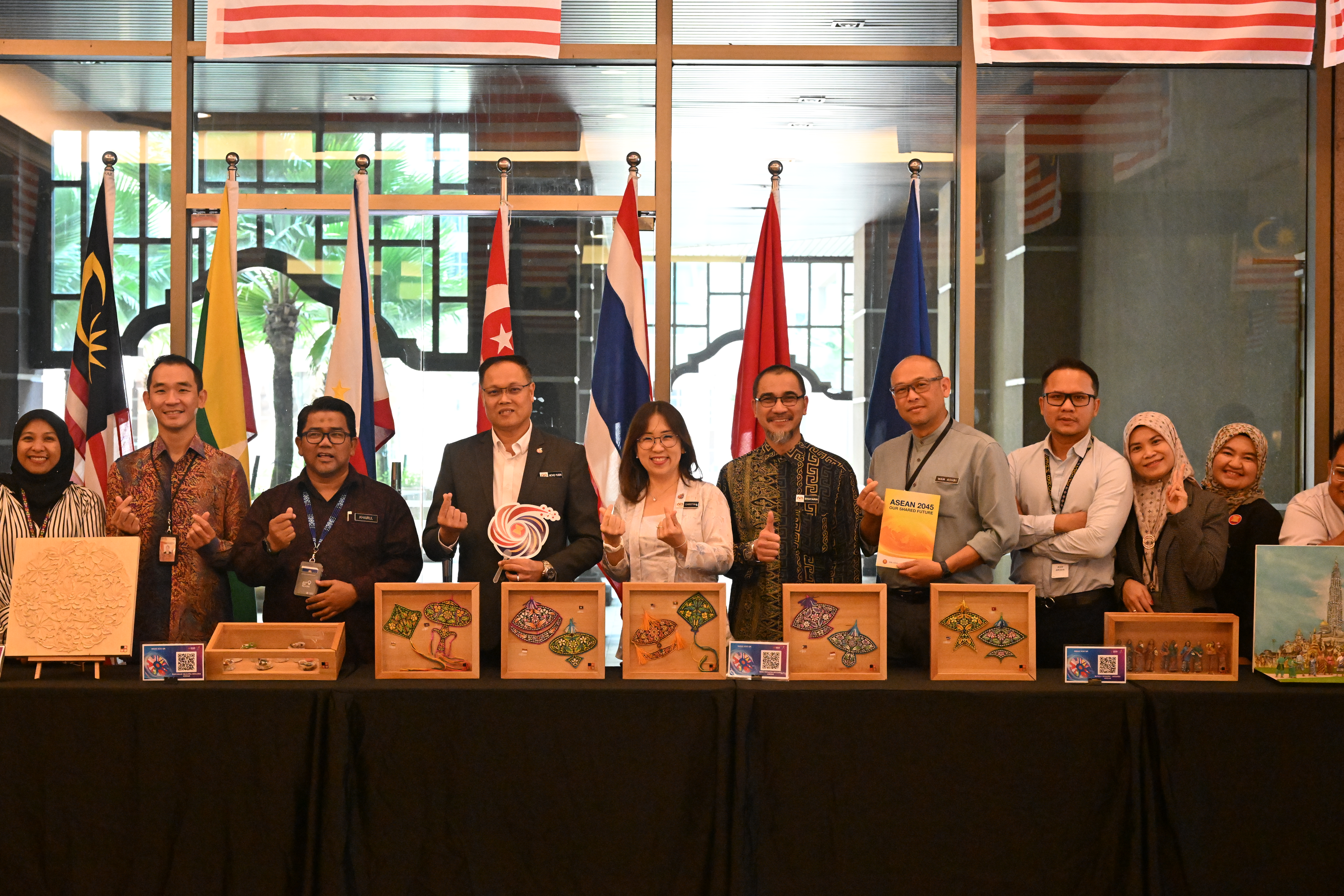 ASEAN cultural exhibition at MOTAC Lobby