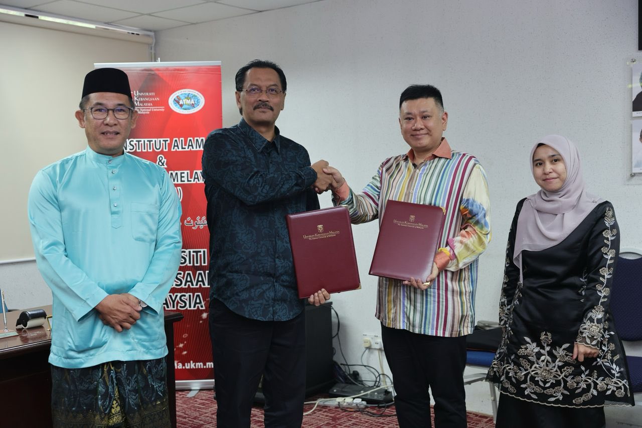 Memorandum of Understanding (MOU) with Institut Alam & Tamadun Melayu (ATMA)